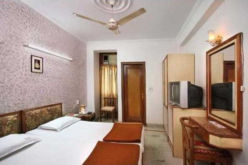 Fabhotel Le Heritage Karol Bagh 델리 외부 사진